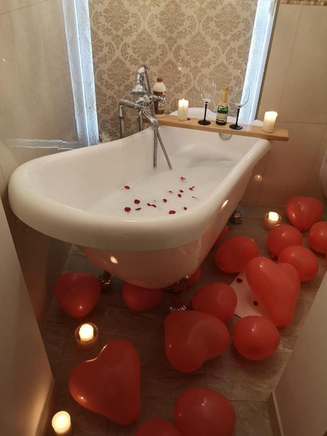 Penthouse Luxury Apartment Resita Ngoại thất bức ảnh
