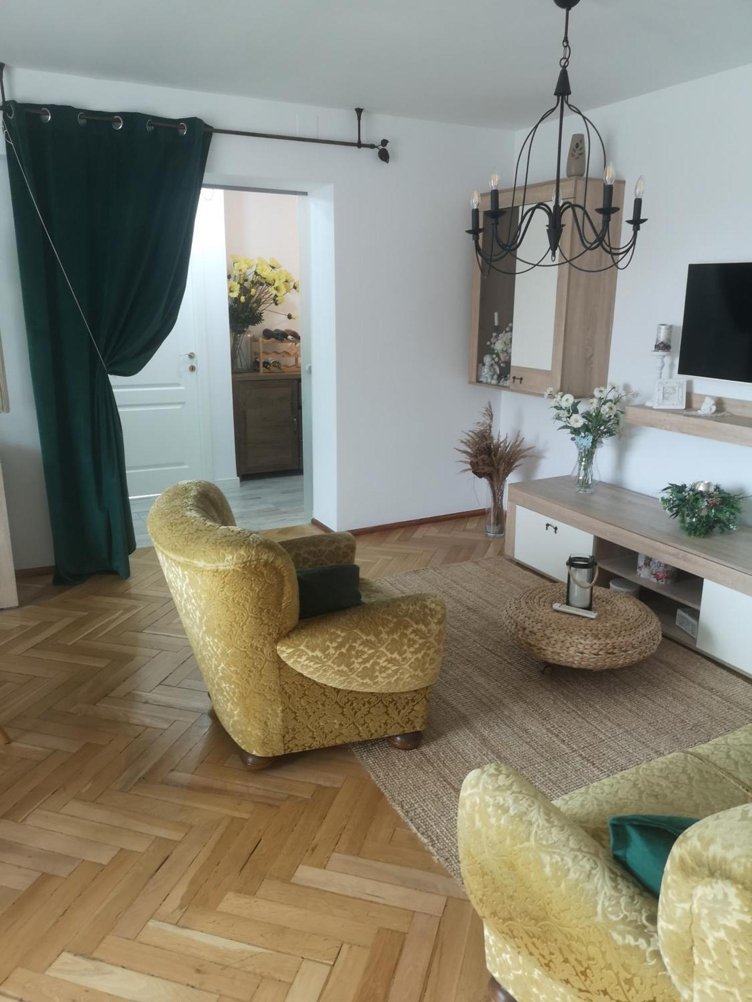 Penthouse Luxury Apartment Resita Ngoại thất bức ảnh